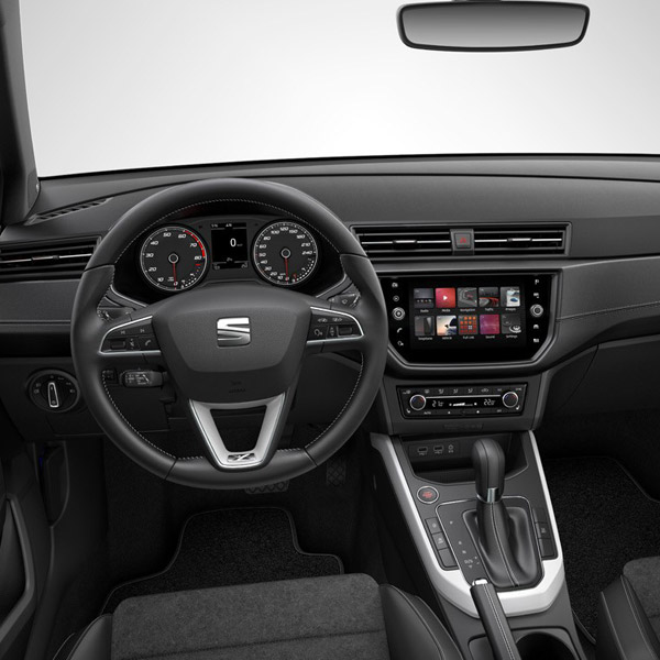 Seat Arona TGI interior 1